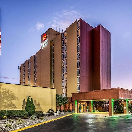 Clarion Hotel Cincinnati North Sharonville Esterno foto