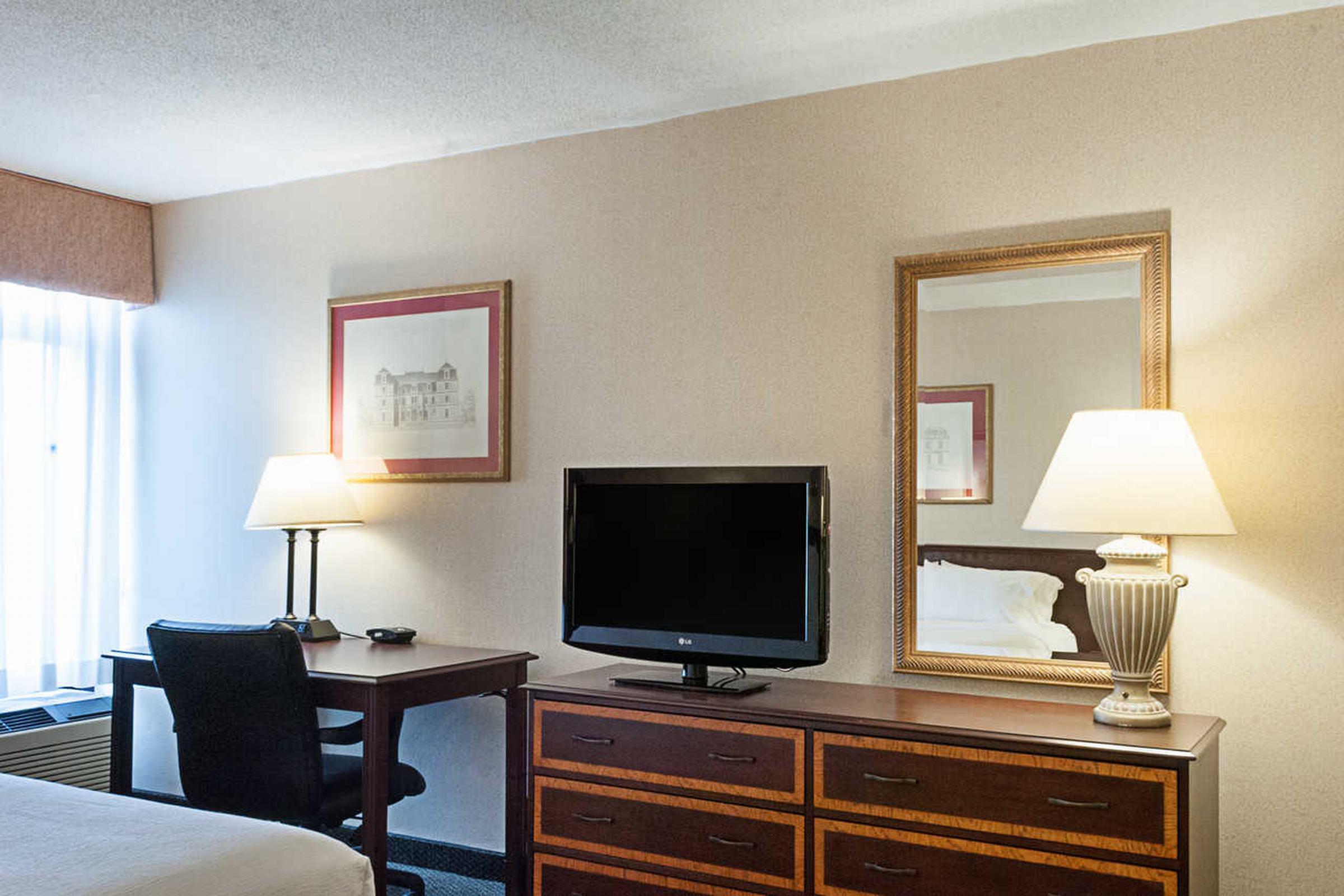Clarion Hotel Cincinnati North Sharonville Esterno foto