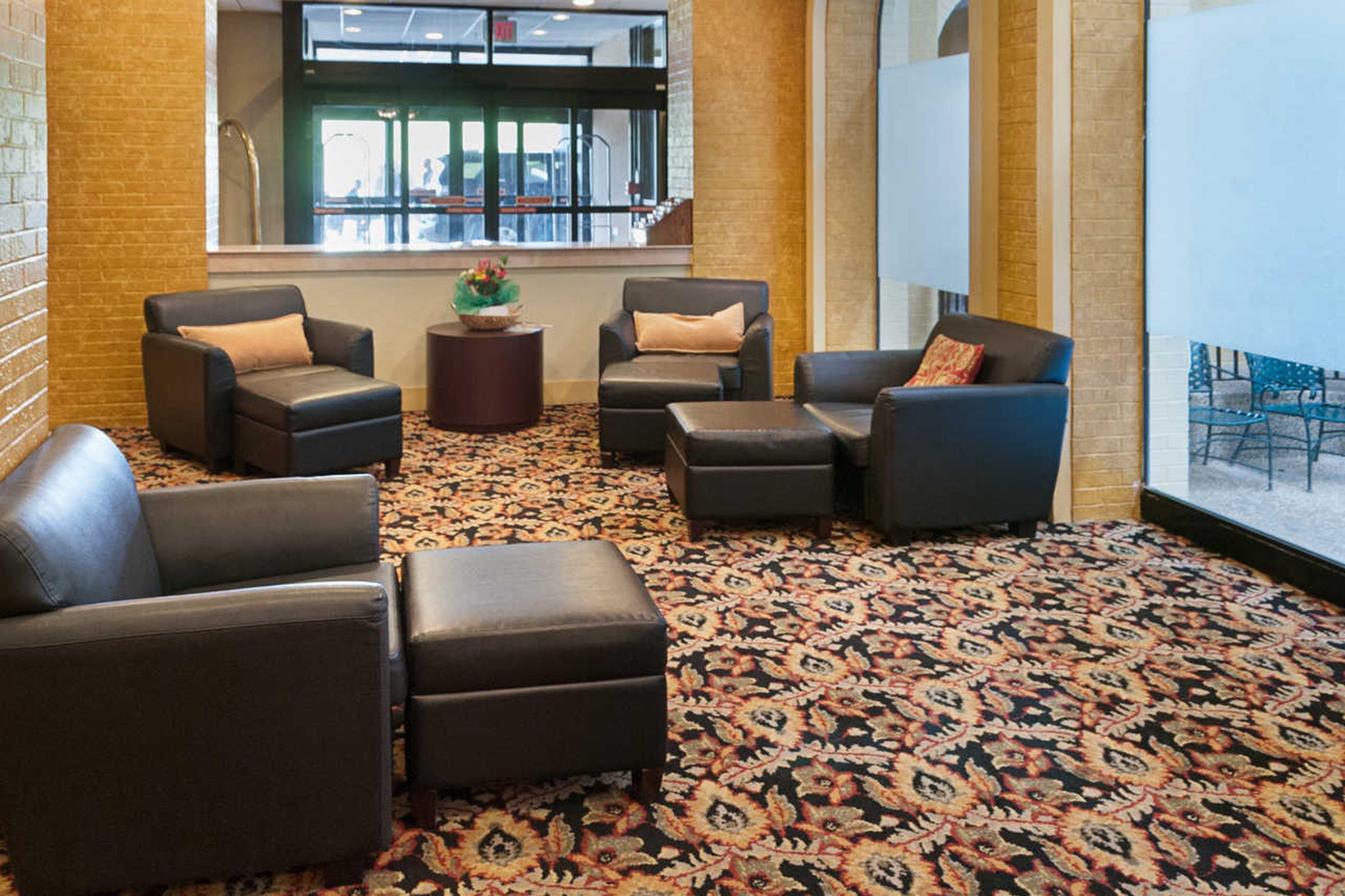 Clarion Hotel Cincinnati North Sharonville Esterno foto