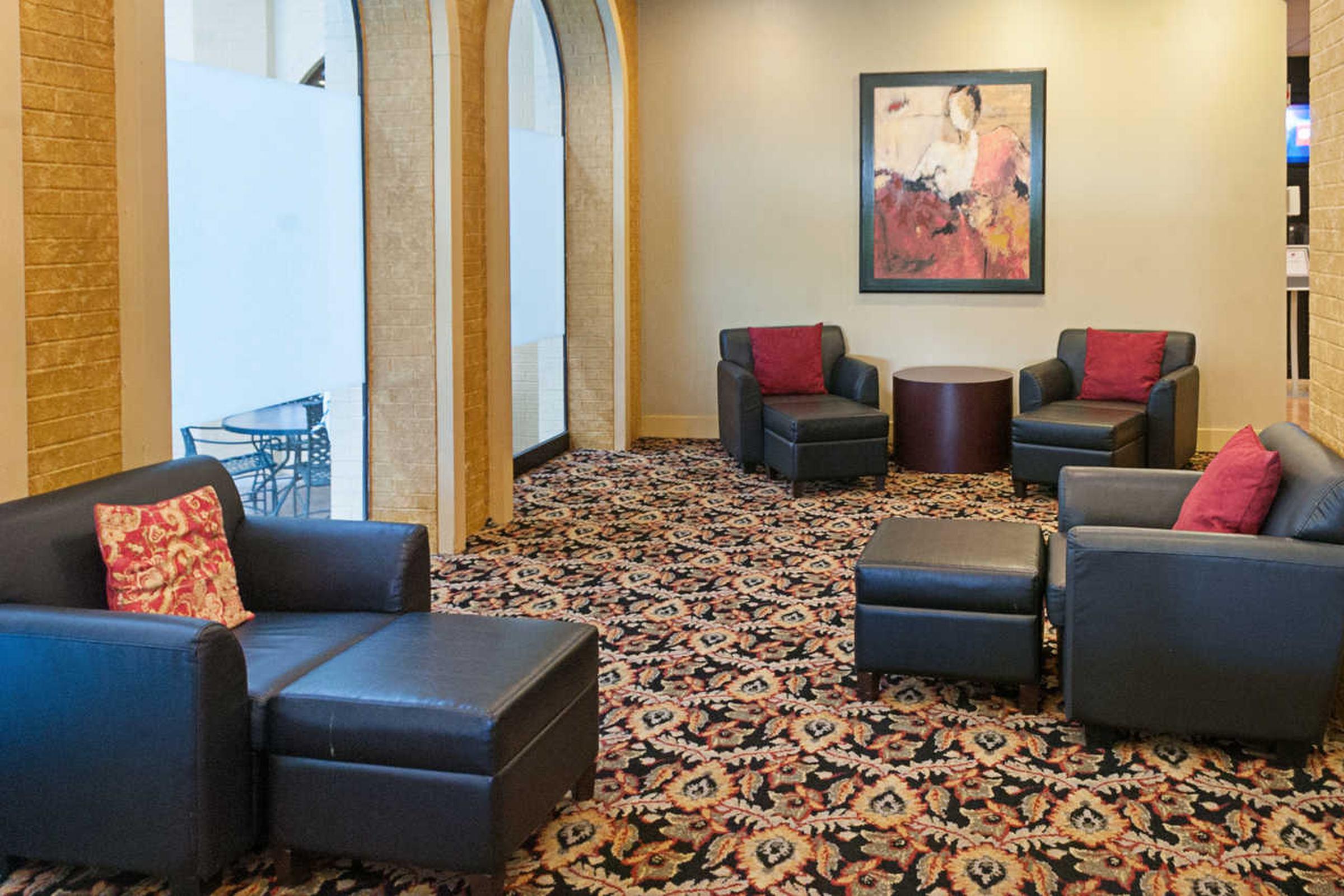 Clarion Hotel Cincinnati North Sharonville Esterno foto