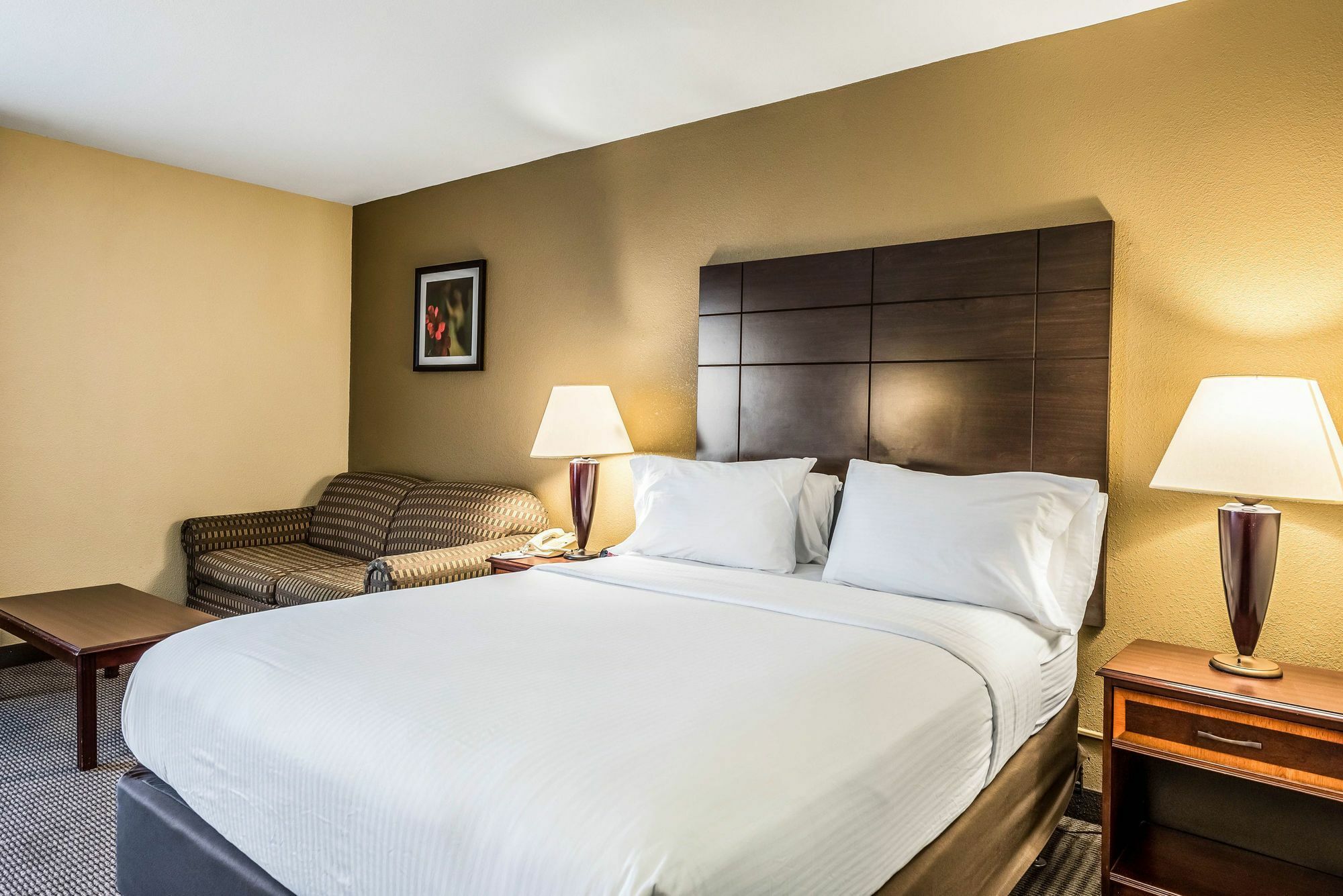 Clarion Hotel Cincinnati North Sharonville Esterno foto