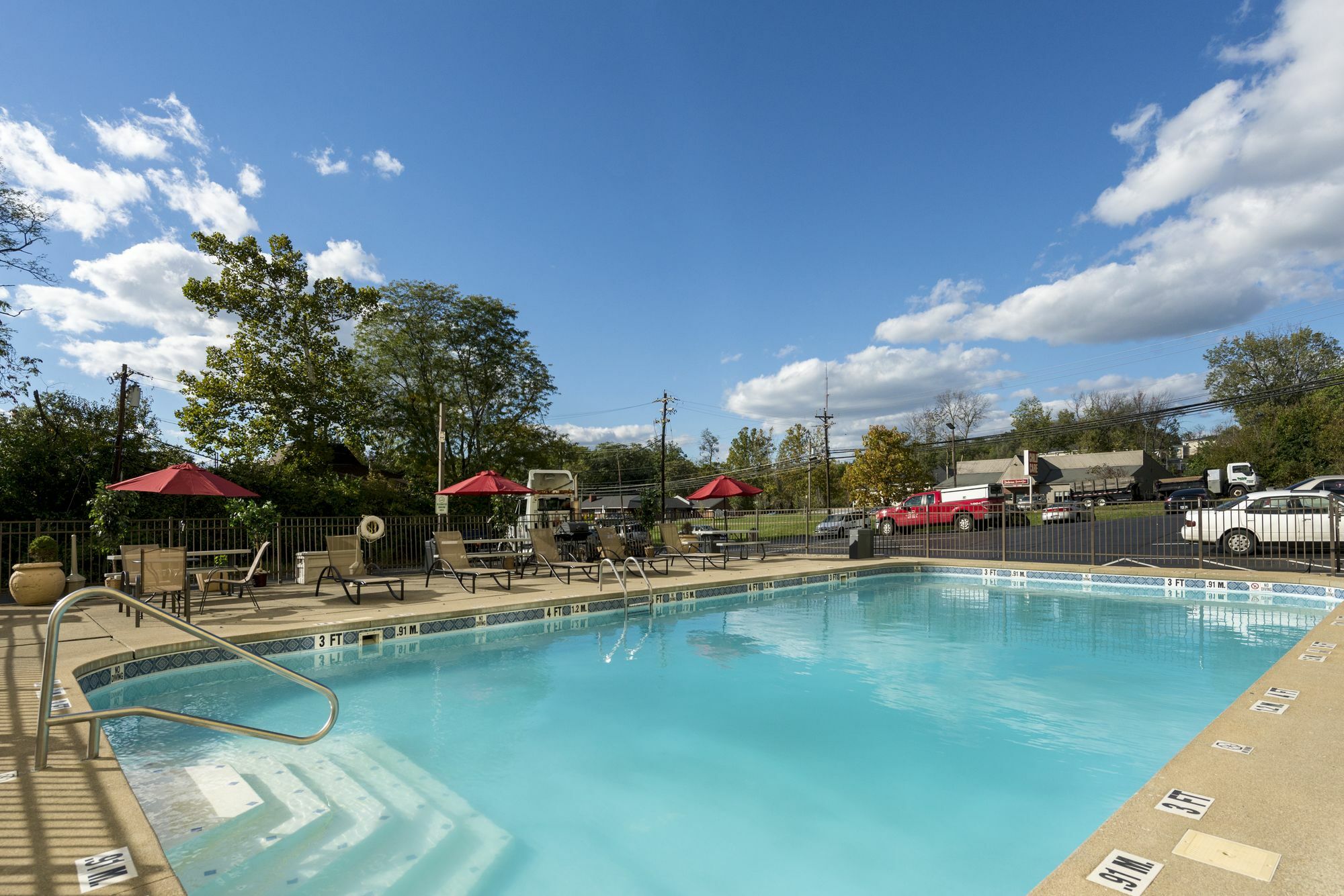 Clarion Hotel Cincinnati North Sharonville Esterno foto